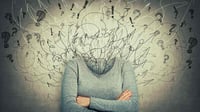 Qué es la ansiedad funcional: cómo identificar a tiempo sus síntomas ocultos