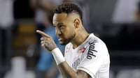 Neymar explota contra la afición del Santos tras abucheos en Brasil