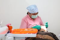 Desarrollo Social ofrece consultas dentales a bajo costo 