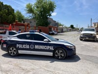 Explota transformador y cae poste; colonias de Monclova quedan sin luz
