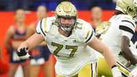 Texans refuerzan su línea ofensiva con Keylan Rutledge en el pick 26