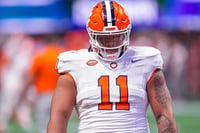 Chiefs refuerzan su línea defensiva con Peter Woods en el pick 29
