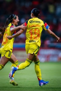  Humillan Águilas a Diablas: 7-1 y boleto a la Final casi en la bolsa