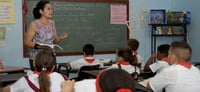     Obispo de Piedras Negras reconoce la labor docente y llama a fortalecer la educación