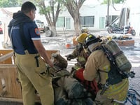 Bomberos amplían su preparación en simulacros de rescate y supervivencia