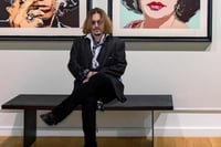 Johnny Depp recibe visita policial tras alerta de intruso en su mansión