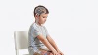 Cómo es el robot portátil que le devolvió la fuerza a niños con atrofia muscular espinal