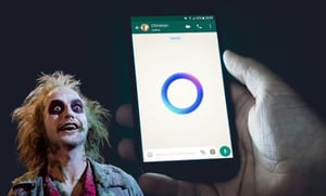 ¡Cuidado! Puedes invocar a Beetlejuice desde WhatsApp. Te decimos qué ocurre antes de que lo intentes  El divertido espíritu de la película de Tim Burton está