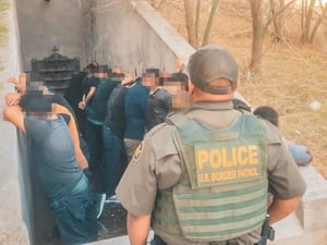 Dan cuenta que 39 de estas personas son de “países de interés nacional”.   De acuerdo a cifras difundidas por el Departamento de Seguridad Pública de Texas