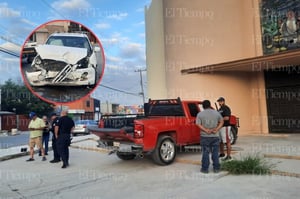 El impacto provocó gran preocupación en la comunidad.   Un aparatoso accidente ocurrido la mañana de hoy en el cruce de la Calle Progreso y Almadén, en la zona