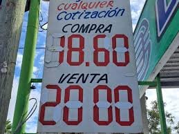 Trump y sus amenazas afectan el mercado cambiario en la frontera.  El peso superó la barrera de los 20 pesos esta mañana en la frontera de Coahuila, tras