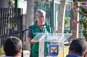 Juan Olvera, gerente de SIMAS, califica la obra como una de las más complicadas del Sistema.  Esta mañana doña María Sánchez agradeció al personal de SIMAS