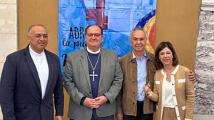 Fondos para salud de sacerdotes y apoyo a comunidades necesitadas  Con el lema “Abre la puerta a la reconciliación. ¡La generosidad está en ti!”, la Diócesis