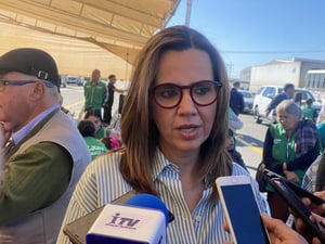 Lupita Oyervides la diputada del cuarto distrito lamentó la desaparición de órganos autónomos y sobre todo como el actual gobierno pinta a ser igual