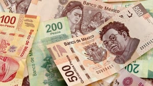 El salario mínimo general ascenderá a 278.88 pesos al día, es decir, 8 mil 364 pesos mensuales.   Tras un acuerdo con la Comisión Nacional de los Salarios