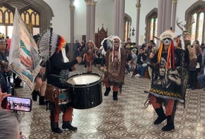 La peregrinación reflejó la profunda devoción de los saltillenses y su compromiso por transmitir estas tradiciones a las futuras generaciones.  Miles