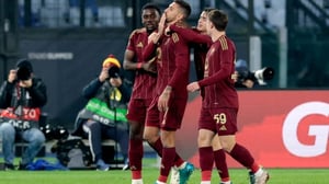 Roma Braga       La Roma consiguió una sólida victoria 3-0 sobre el Sporting Braga en el Estadio Olímpico de Roma durante la sexta jornada de la UEFA Europa