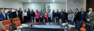 Se destinarán recursos al capítulo 1000 para cubrir la nómina del personal de SIMAS.  Por votación mayoritaria, el Consejo Directivo del Sistema Municipal