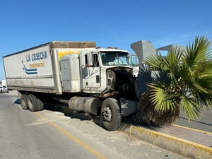 Elementos de la Guardia Nacional División Caminos acudieron al lugar para tomar conocimiento.  Un accidente vial que pudo tener consecuencias fatales