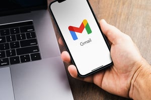 Gmail no deja de innovar y hacer tu vida más fácil.   Gmail sigue evolucionando y ahora incorpora una función que cambiará la forma en que gestionas tus pagos.