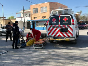 Accidente por no respetar los señalamientos de vialidad   Un fuerte accidente se registró en Sabinas, Coahuila sobre la calle Ocampo, justo frente