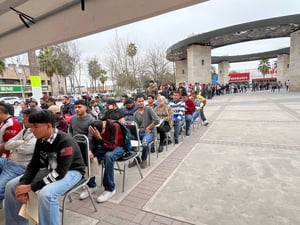 México podría generar 350,000 empleos en 2025, pero la decisión de EE.UU. sobre aranceles podría cambiar el panorama laboral.  Fernando Bermúdez, director