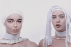Con LUX, Rosalía promete un viaje musical donde la vulnerabilidad, la experimentación y la fuerza femenina se entrelazan en una narrativa sonora