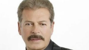 Sergio Goyri expresó abiertamente su frustración por los bloqueos carreteros que afectaron a miles de automovilistas.  El actor mexicano Sergio Goyri