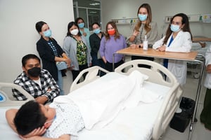 Agradece Luly López la suma de esfuerzos para poder llevar a cabo las intervenciones quirúrgicas. Cinco niñas y niños de Saltillo recibieron una nueva