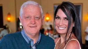 El nombre de Joanna Vega-Biestro se volvió tendencia en redes sociales después de que se informara sobre la muerte de su padre, Alejandro Vega Torra.