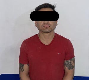 Un hombre abrió fuego contra elementos de la Agencia de Investigación Criminal en Múzquiz, pero fue detenido ileso durante un operativo judicial.  Julio “N”,