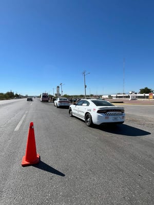 La Guardia Nacional mantiene recorridos permanentes en la carretera federal 57 para brindar apoyo a conductores y prevenir accidentes.  Elementos de la Guardia