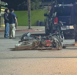 El joven Yahir, estudiante de preparatoria, falleció una semana después de sufrir un accidente en motocicleta sobre el bulevar Adolfo López Mateos, en Nueva