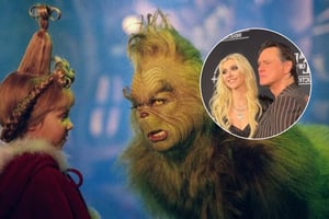 Jim Carrey y Taylor Momsen se reencontraron 25 años después de “El Grinch” durante la ceremonia del Salón de la Fama del Rock 2025.  En la alfombra roja