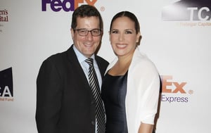 Después de más de diez años de matrimonio, la actriz Angélica Vale y Otto Padrón han decidido poner fin a su matrimonio.  De acuerdo con información publicada