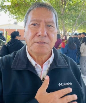 La madre de Kimberly agradeció al alcalde Óscar Ríos por el respaldo durante la recuperación de su hija en el Centro de Rehabilitación Municipal.  Apoyo