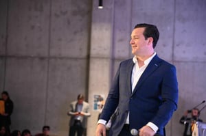 Universitarios se integran a la prevención del delito.  Saltillo Coah.- Alrededor de 350 estudiantes de la Universidad Carolina se sumaron este miércoles