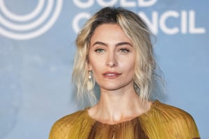 Paris Jackson (Beverly Hills, 27 años), cantante y actriz e hija del fallecido Michael Jackson, reveló el pasado 10 de noviembre en su cuenta de TikTok