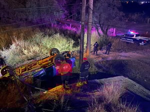 El accidente vial movilizó a los cuerpos de rescate y seguridad.  Un aparatoso accidente se registró la noche del viernes en el municipio de Castaños, cuando