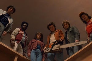 El tráiler final de Stranger Things 5 revela nuevas amenazas, personajes clave y el regreso del Hellfire Club, preparando el cierre más intenso de la exitosa