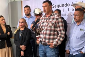 Productores del campo y transportistas anuncian bloqueos en la Ciudad de México este jueves en rechazo a la nueva ley hídrica.  Representantes del sector