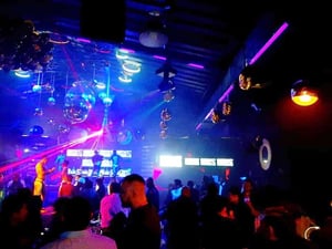 La discusión sobre los horarios de venta de alcohol regresó a la agenda pública en La Laguna. Integrantes del Consejo Ciudadano de Seguridad