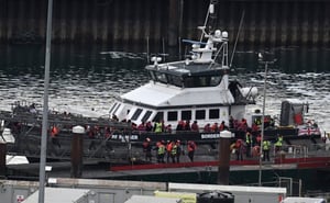 Reino Unido mantiene conversaciones con Macedonia del Norte para crear un centro de retorno para migrantes indocumentados, una propuesta destinada a reducir