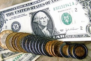 El peso mexicano se apreció 0.63% esta semana, cerró alrededor de 18.18 por dólar y alcanzó su mejor nivel desde julio de 2024.  La divisa mexicana concluyó