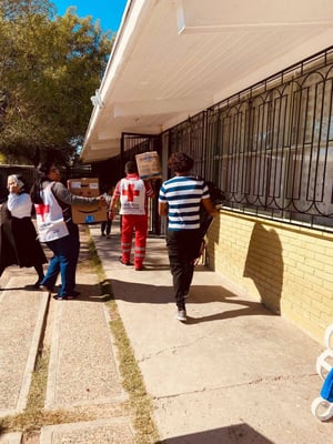 Piedras Negras, Coahuila.— La Delegación de la Cruz Roja Mexicana en esta frontera llevó a cabo una nueva jornada de asistencia humanitaria mediante