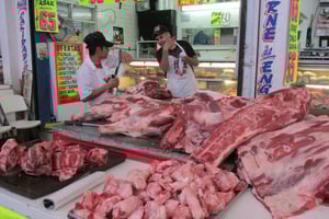 La AMEG acusó que la sobrerregulación por el gusano barrenador ha afectado la cadena de suministro de carne, causando desabasto regional y