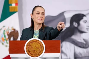 Tras ser incluida en la lista del New York Times, la mandataria destacó que sus prendas son obra de costureras y artesanas que trabajan con técnicas