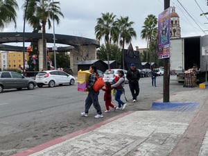  Aumentan gastos de temporada que repercuten en la salud mental y economía por ello a medida que avanzan las celebraciones decembrinas existen quienes