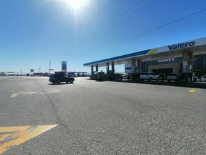 La Secretaría de Turismo dijo que esperan un gran paso de paisanos por Coahuila.  Todos los elementos de seguridad y personal de las dependencias públicas