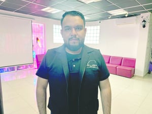 El CLEMS en Sabinas ofrece actividades navideñas, talleres y visita de Santa Claus, fomentando cultura, entretenimiento y la inscripción para el ciclo 2026.